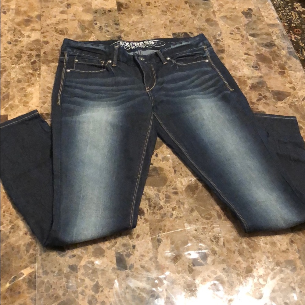 NWOT skinny jeans